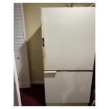 Amana refrigerator. Works great