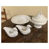 Serving pieces incl. two white ducks