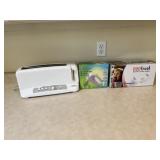 Fusion art toaster, mixer and dual ice cream