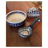 3 blue serving pieces. Not Boleslaweic