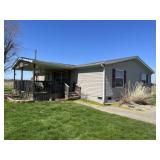 2001 Dutch Housing 28 x 48 Mobile Home