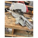 Milwaukee compound miter saw