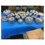 Vintage liberty blue historic colonial scenes