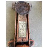 2 ton floor jack
