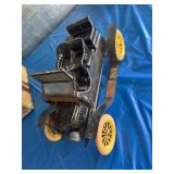 Vintage 1978 signed ARISTOCRAFT creation missing