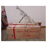 Aluminum silver Christmas tree 6 ft