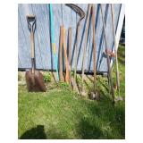 Yard tools large lot