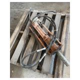 Hydraulic ram