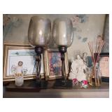 Miscellaneous decor