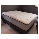 Sealy posturepedic Full size bed