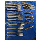 Oneida flatware incl. seven dinner Forks 7 salad
