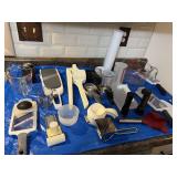 Kitchen gadgets, including Pyrex, 8 cup glass,