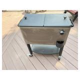 outdoor cooler on wheels