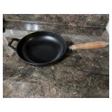 STAUB cast iron frying pan with wood handle