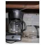 Mr Coffee coffee maker with extra pot. Old Tanner