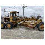 CAT 112 Road grader. New tires.