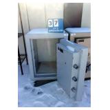 AMVAOLT HIGH SECURITY SAFE (AMSEC) **NO AMVAOLT HIGH SECURITY SAFE (AMSEC) **NO