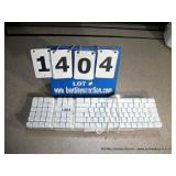 APPLE KEYBOARD - MODEL: A1048 APPLE KEYBOARD - MODEL: A1048
