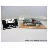 THE DANBURY MINT 1957 CHEVROLET CORVETTE MODEL CAR