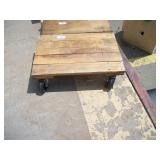 4-WHEEL WOODEN FLAT DOLLY 4-WHEEL WOODEN FLAT DOLLY