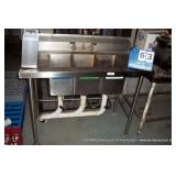 STAINLESS - 3-WELL SINK STAINLESS - 3-WELL SINK