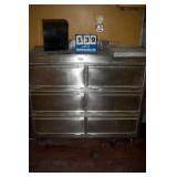 THERMOTAINER 12-DOOR BREAD WARMER THERMOTAINER 12-DOOR BREAD WARMER