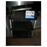 PLASTIC CART (2 MISSING WHEELS) PLASTIC CART (2 MISSING WHEELS)