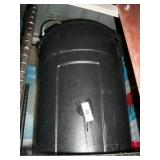 BLACK TUB: GLASS RACKS BLACK TUB: GLASS RACKS