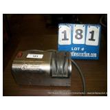 EDLUND 395 ELECTRIC KNIFE SHARPENER EDLUND 395 ELECTRIC KNIFE SHARPENER