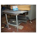 STAINLESS STEEL PREP TABLE