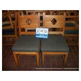 WOOD/CUSHION DINING ROOM CHAIR (2X MONEY)