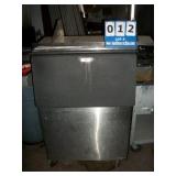 ICE MAKER BIN ICE MAKER BIN