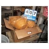BOX: ASSORTED STRAW BASKETS BOX: ASSORTED STRAW BASKETS
