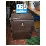 CAMBRO WARMING CABINET CAMBRO WARMING CABINET
