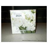 ZIVA PAPERWHITE W/ BULB AND POT