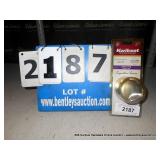 PACKAGE: KWIKSET INACTIVE DOOR KNOB