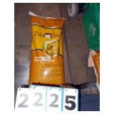 BAG: ADM CHICKEN FEED 25 LB.