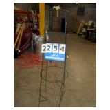 GALVANIZED TOMATO CAGE 54"