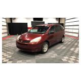 2004 Toyota Sienna LE 2004 Toyota Sienna LE