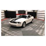 2007 Ford Mustang V6 Deluxe 2007 Ford Mustang V6 Deluxe