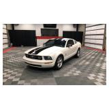 2007 Ford Mustang Deluxe 2007 Ford Mustang Deluxe