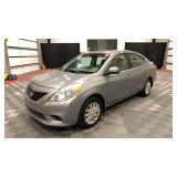 2012 Nissan Versa SV