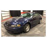 2001 Ford Mustang