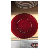 253 red dessert plates