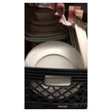 Box of miscellaneous dinner plates and bowls etc