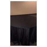 Two black polyester round table class