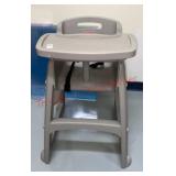 Rubbermaid commercial High Chair
