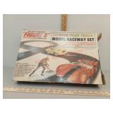 Figure 8 motorized slot racing, tiger track