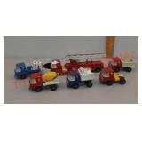 Lot of vintage metal toy cars and trucks