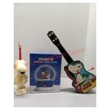 Peanuts musical snow globe, Hallmark, Mattel